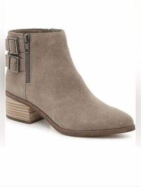 Bleeker and Bond Taupe Suede Boots Size 8.5